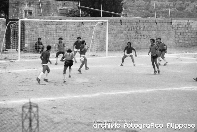 S.Stefano di Camastra ott. 1980 Stefanese-Olivarchi 22